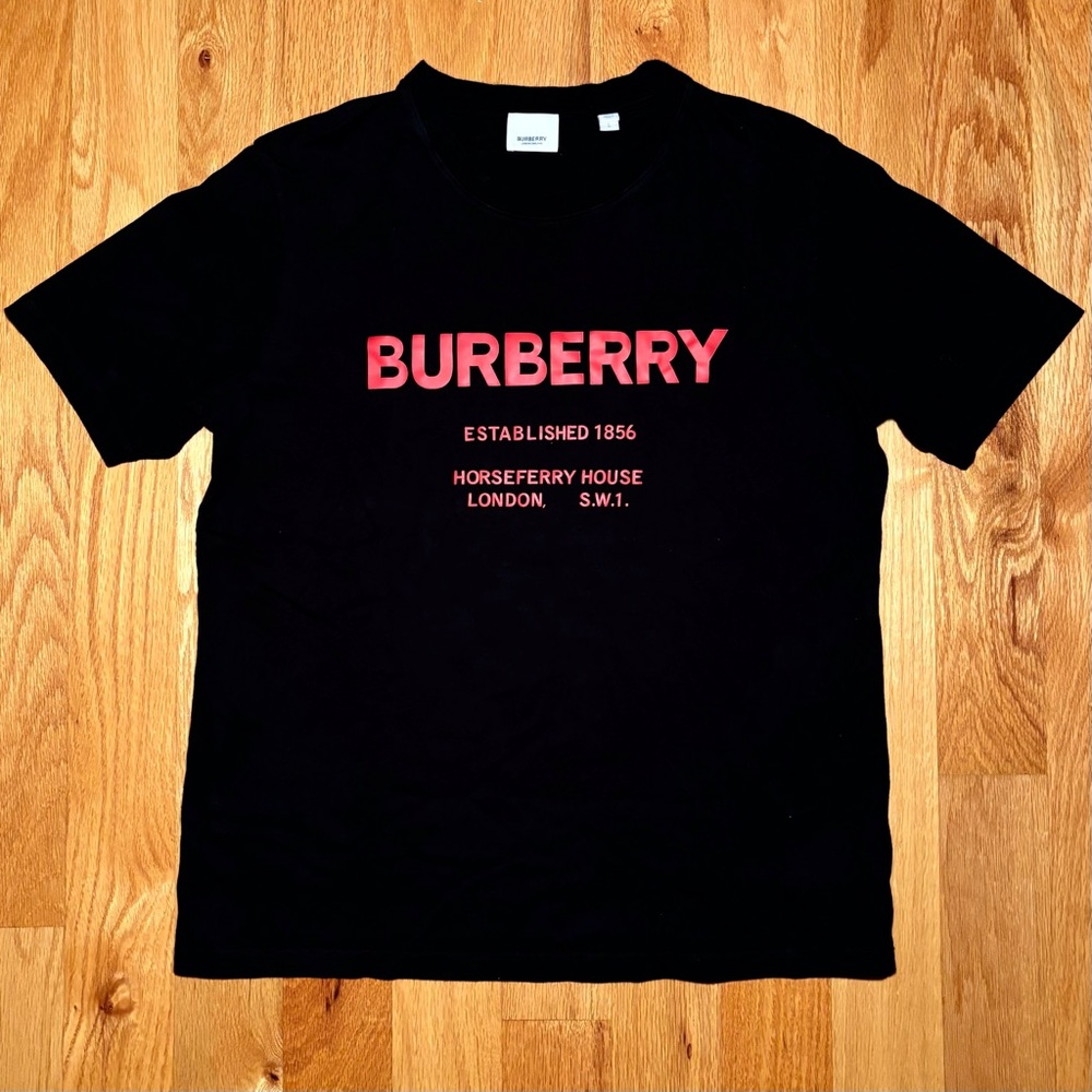 Burberry Horseferry Logo TShirt Black & Red